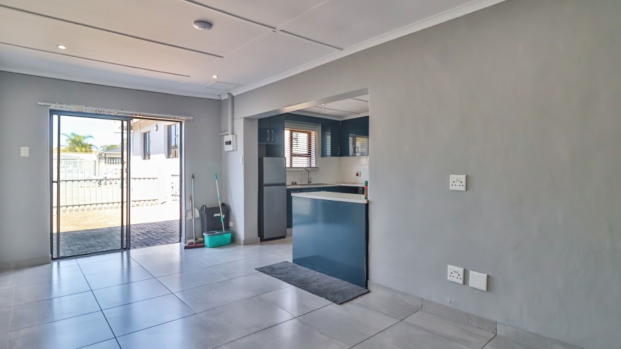 To Let commercial Property for Rent in Newton Park Eastern Cape